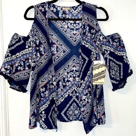 Eyeshadow NEW rayon cold shoulder fringe trim bandana print topper size small - Picture 1 of 12
